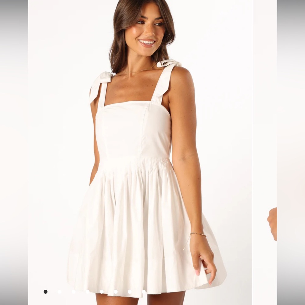 Petal & Pup Mini Tie Shoulder Dress Size Small